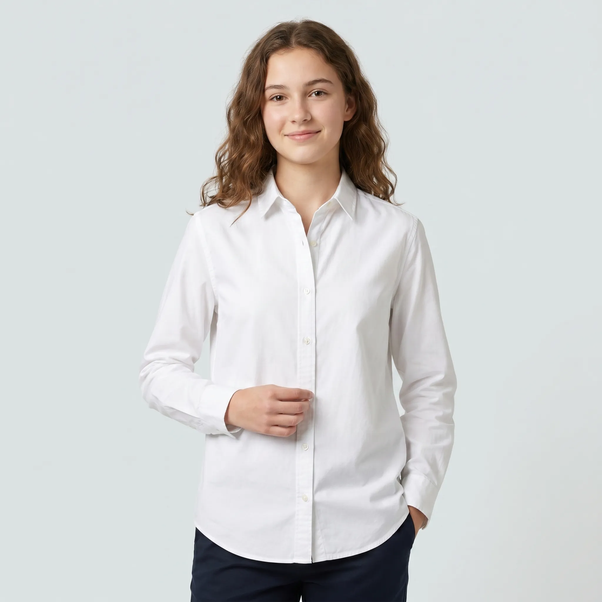 Camisa Poplin Branca (foto gerada)